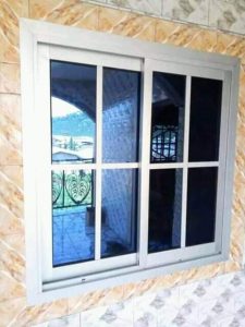 fenêtre sur mesure à Sainte-Opportune-la-Mare